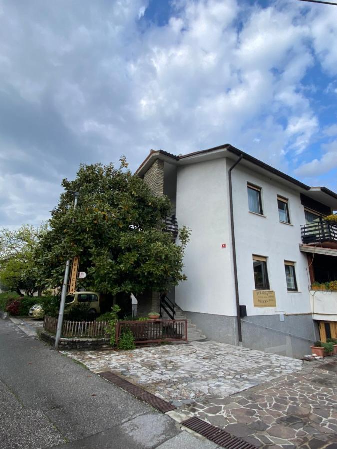 Apartma Magnolija Nova Gorica Buitenkant foto